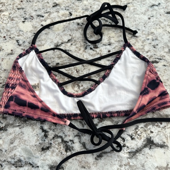 Victoria Secret PINK Smocked bikini top; strappy; medium; new without tags - Picture 5 of 5